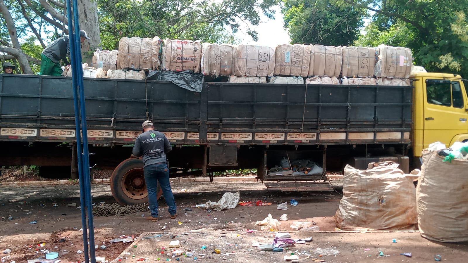 Usina de Triagem de Barretos vende 6.177 Kg de material reciclável