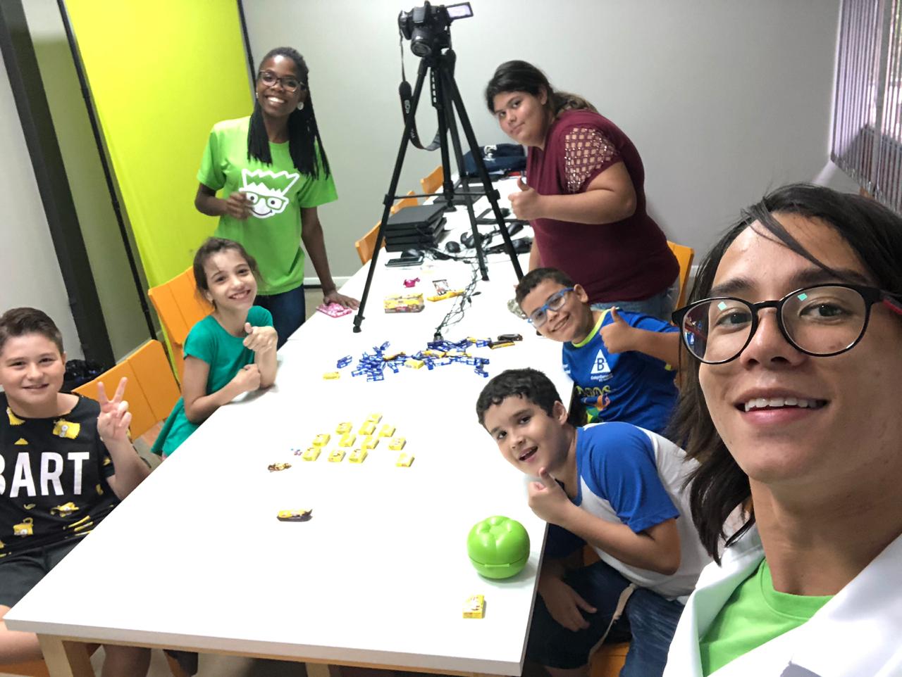 Oficina de Youtuber com Slime está com as inscrições abertas no Happy Code